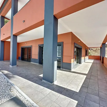Caldas De *